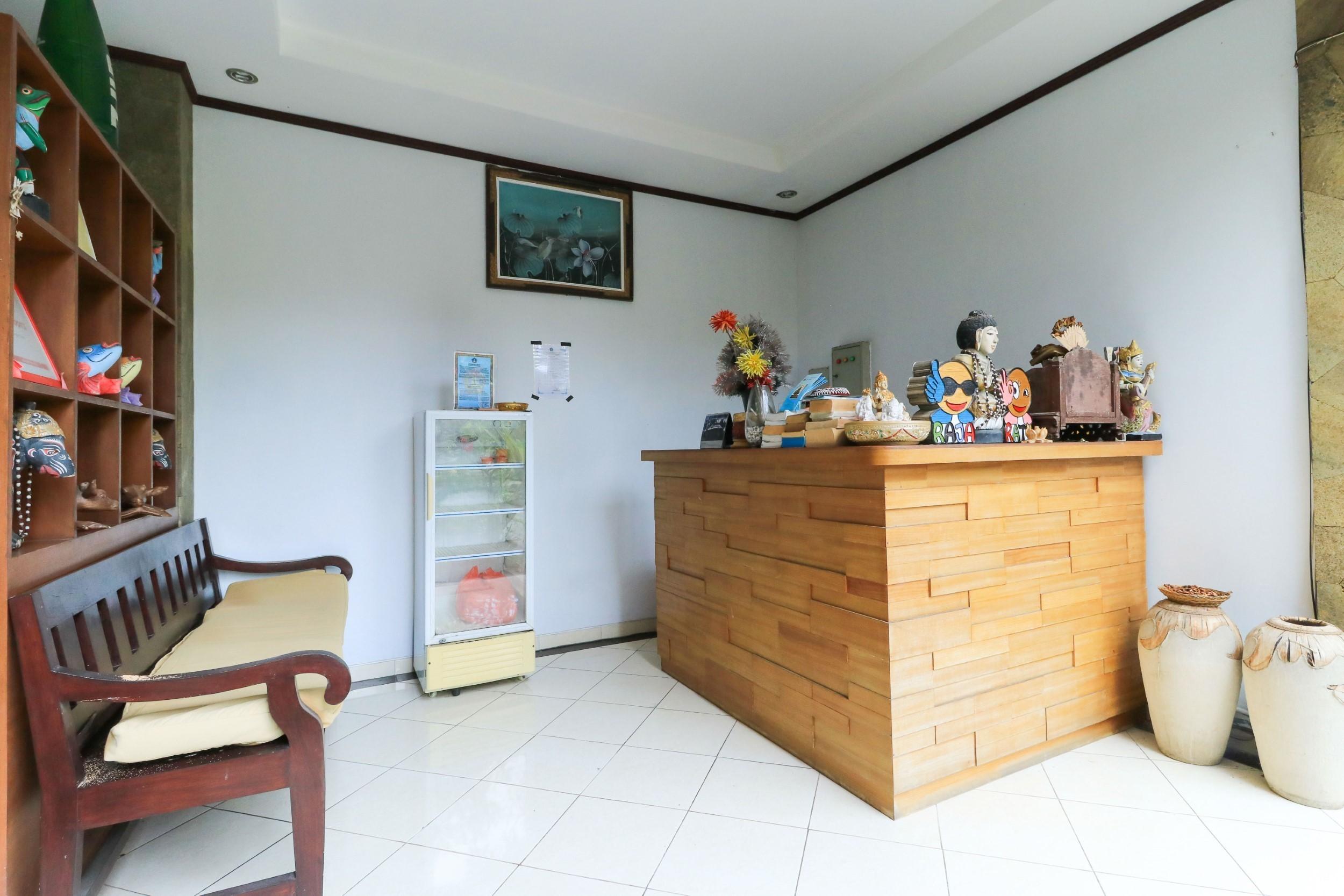 ปูรี จายาราจา เกสท์เฮาส์ Hotel กูตา ภายนอก รูปภาพ