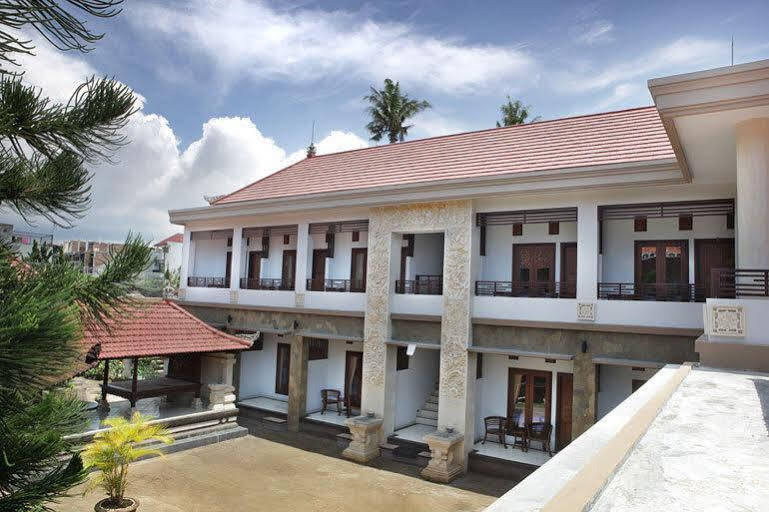 ปูรี จายาราจา เกสท์เฮาส์ Hotel กูตา ภายนอก รูปภาพ